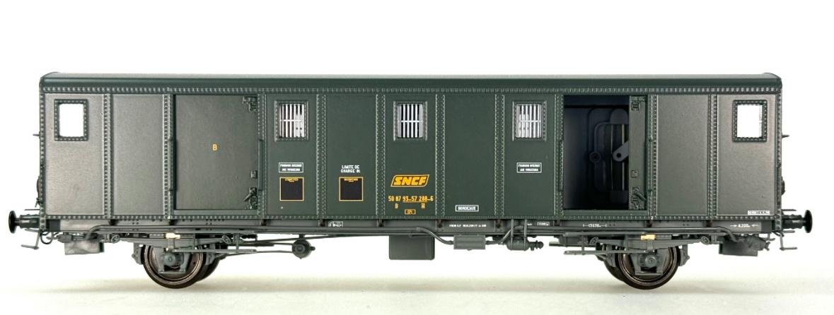 Fourgon OCEM 30 SNCF